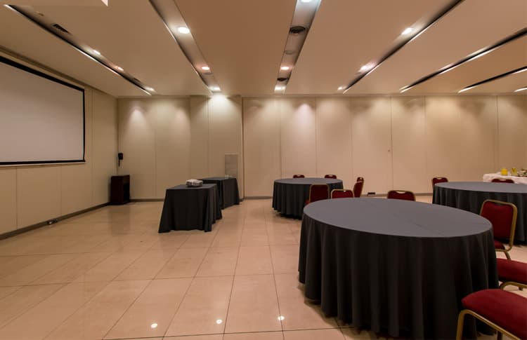 Salón Nacion