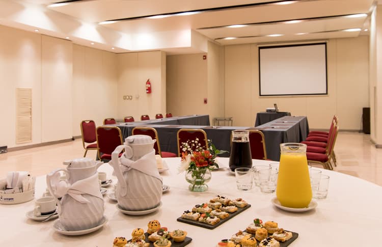 Salón Americas